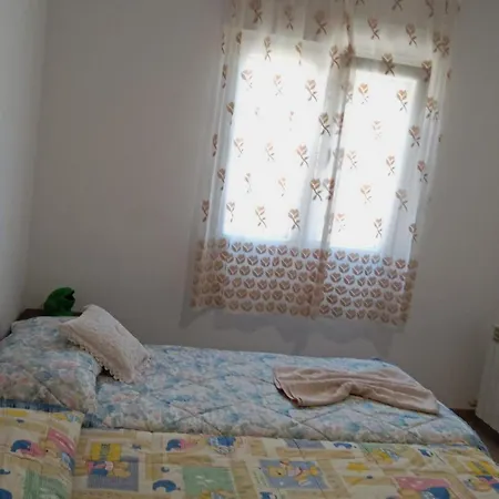 Casa De Eras En Daire